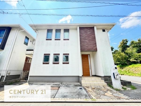 千葉市緑区高田町｜旧モデルハウスの3LDK＋書斎