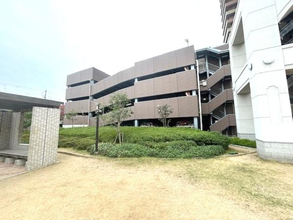 キングスクエ　アランドレックスＣ棟