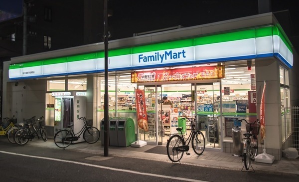ノバカネイチ住吉(ファミリーマートMYS我孫子前駅西店)