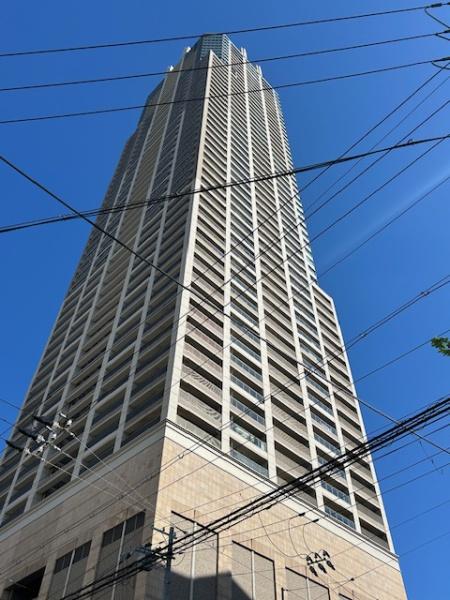 クロスタワー大阪ベイ