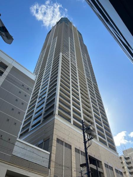 クロスタワー大阪ベイ