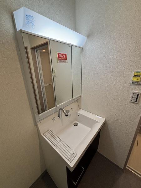 大阪市港区市岡３丁目　新築戸建