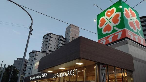 ファミリープラザ朝潮橋A館(ライフ朝潮橋駅前店)