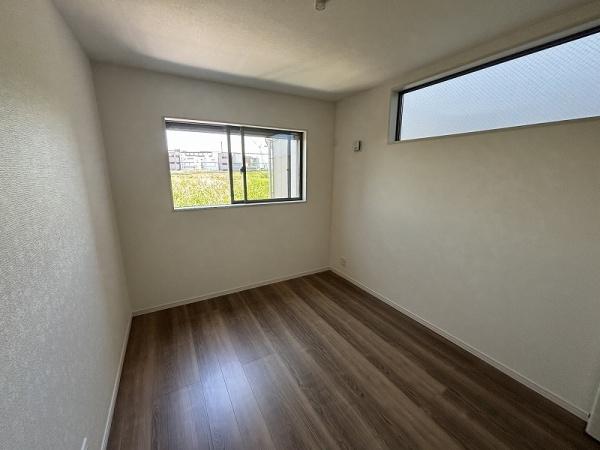 住吉区庭井１丁目　1号棟