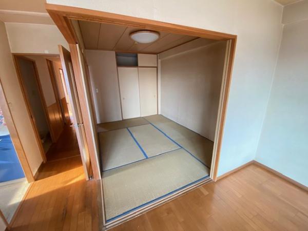 サンピア松通り