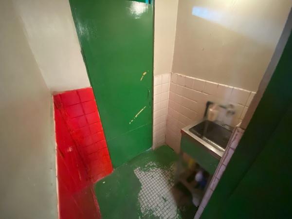 大阪市西成区萩之茶屋2丁目　簡易旅館