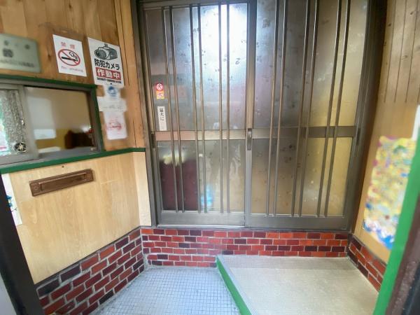 大阪市西成区萩之茶屋2丁目　簡易旅館