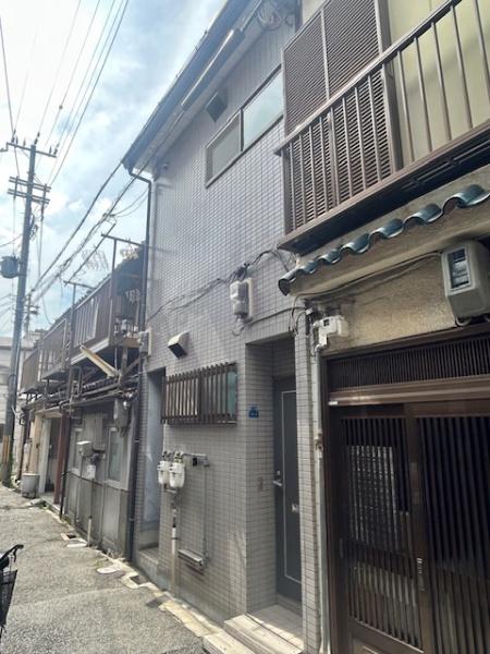 大阪市西成区鶴見橋1丁目