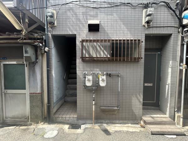 大阪市西成区鶴見橋1丁目
