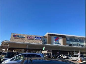 リビオ上野芝ガーデンズ(万代上野芝店)