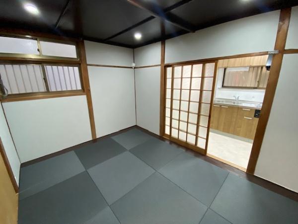 堺市西区浜寺石津町西４丁　中古戸建