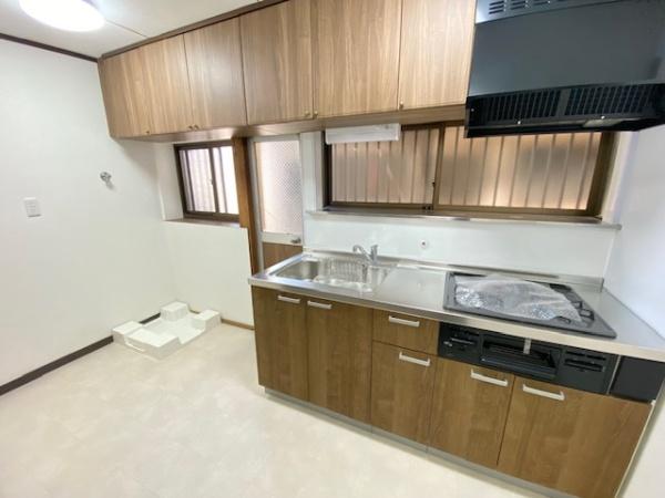 堺市西区浜寺石津町西４丁　中古戸建