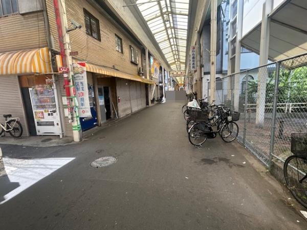 大阪市西成区鶴見橋２丁目　店舗付き住宅