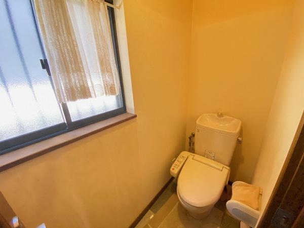 堺市西区浜寺船尾町東1丁の中古一戸建て(トイレ)