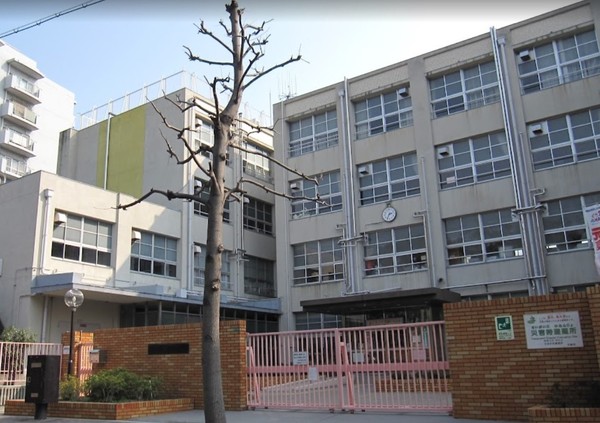 シーサイドレジデンスコスモスクエア駅前(大阪市立南港桜小学校)