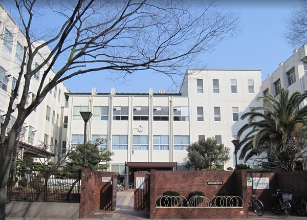 シーサイドレジデンスコスモスクエア駅前(大阪市立南港北中学校)
