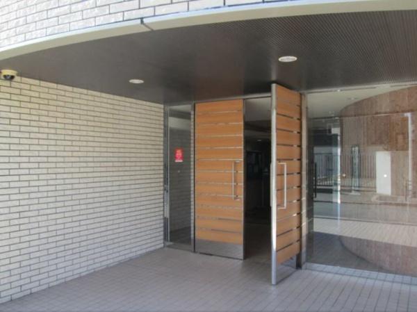 ファミール長居公園(エントランス)