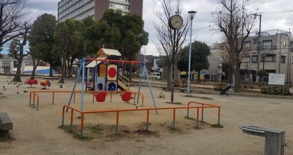 カサーレウエストゲートシティ(中加賀屋公園)
