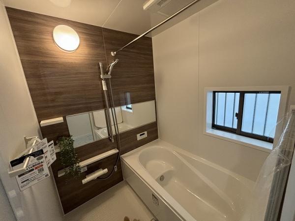 堺市西区堀上緑町１丁　新築戸建