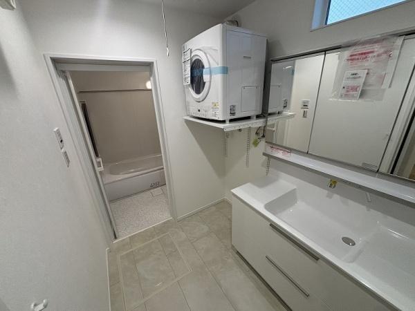 堺市堺区旭ヶ丘北町３丁　新築戸建