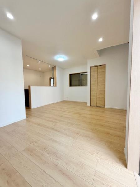 堺市西区草部　中古戸建
