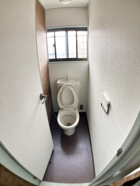 大阪市住吉区大領5丁目の中古一戸建て(トイレ)