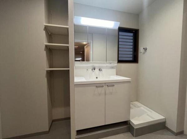 大阪市住之江区東加賀屋３丁目の中古一戸建て