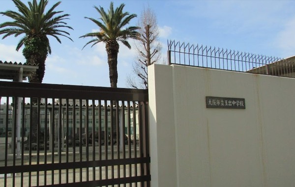 大阪市西成区南津守４丁目の中古一戸建て(大阪市立玉出中学校)