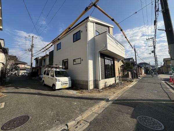 堺市西区浜寺船尾西２期　１号棟