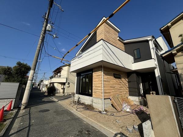 堺市西区浜寺船尾西２期　１号棟