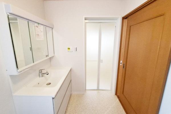 堺市西区上の中古一戸建て