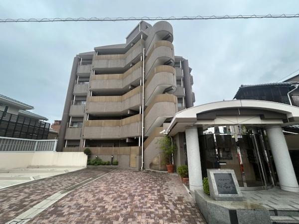 ベルシャトゥ帝塚山