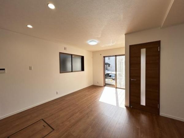 堺市西区草部　中古戸建