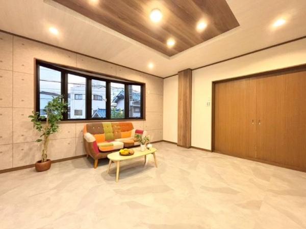 大阪市西成区聖天下２丁目　中古戸建