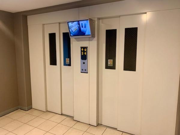 ベイサイドシティコスモスクエア駅前