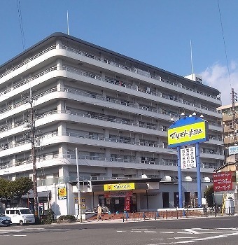 スワローハイツ北畠(マツモトキヨシ帝塚山店)