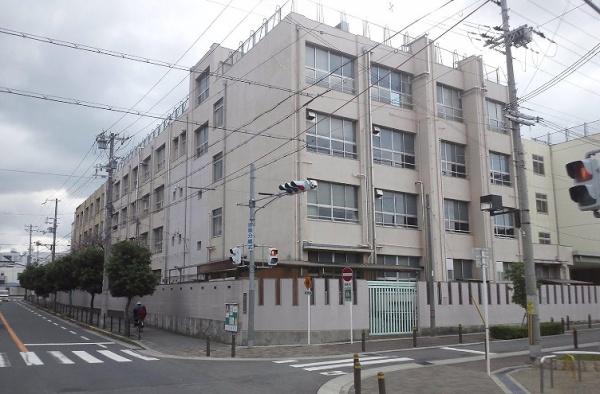 大阪市住吉区沢之町２丁目の中古一戸建て(大阪市立南住吉小学校)