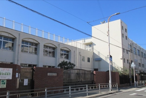 大阪市住之江区西加賀屋3丁目の土地(大阪市立住吉川小学校)
