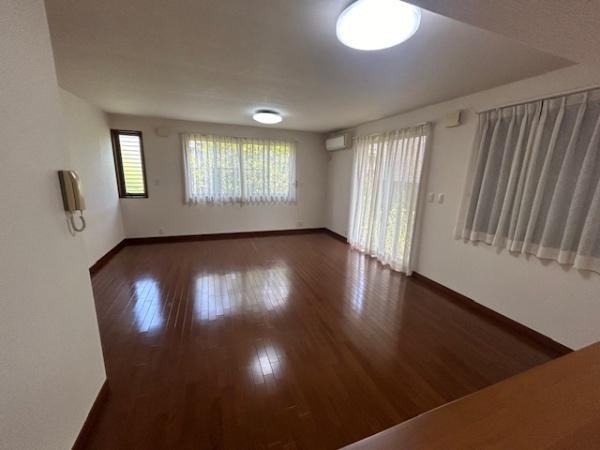 堺市堺区南三国ヶ丘町３丁の中古一戸建て