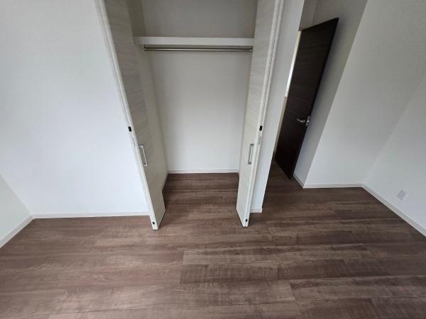 和泉市伏屋町1丁目　2号棟