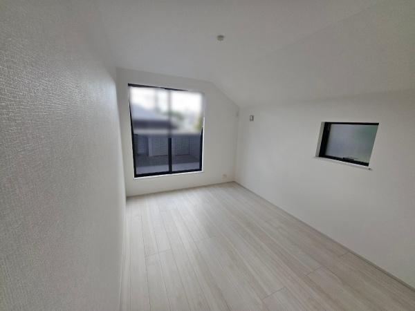 堺市西区家原寺町1丁　2号棟