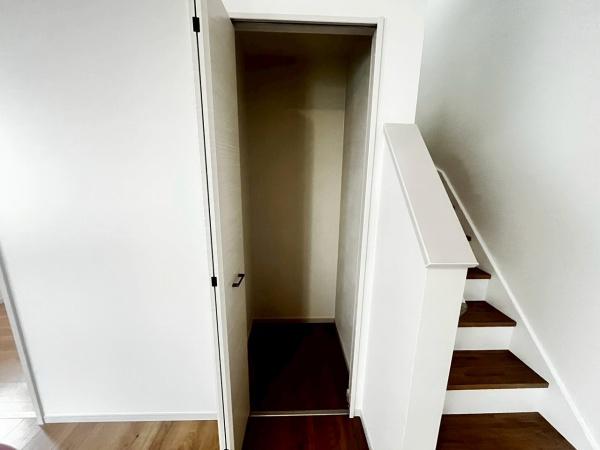 高石市羽衣5丁目　1号棟