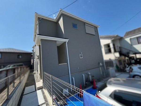 堺市西区平岡町　1号棟