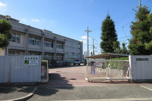 家原寺町1丁 B号棟(堺市立津久野中学校)