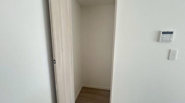 家原寺町1丁　B号棟