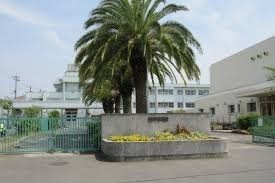 寺田町 1号棟(和泉市立郷荘中学校)