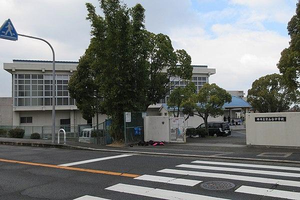 堺市南区竹城台２丁の土地(堺市立宮山台中学校)