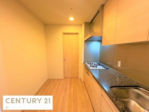 クロスエアタワー