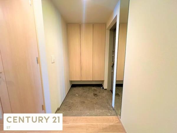 クロスエアタワー