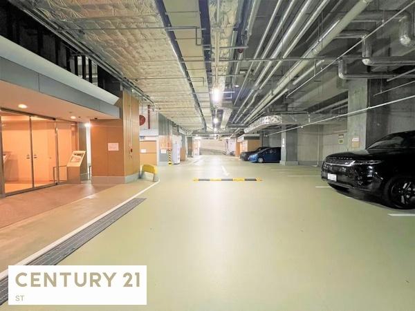 クロスエアタワー